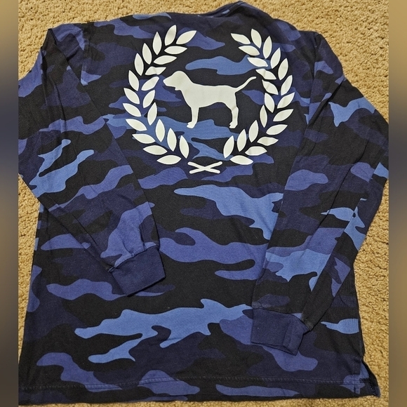 PINK VS Oversized Camo Dog Logo Long Sleeved Tee - Picture 1 of 5